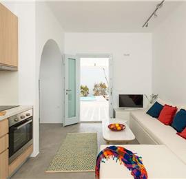 1 Bedroom Villa with Infinity Pool in Pyrgos Kalistis on Santorini, Sleeps 2